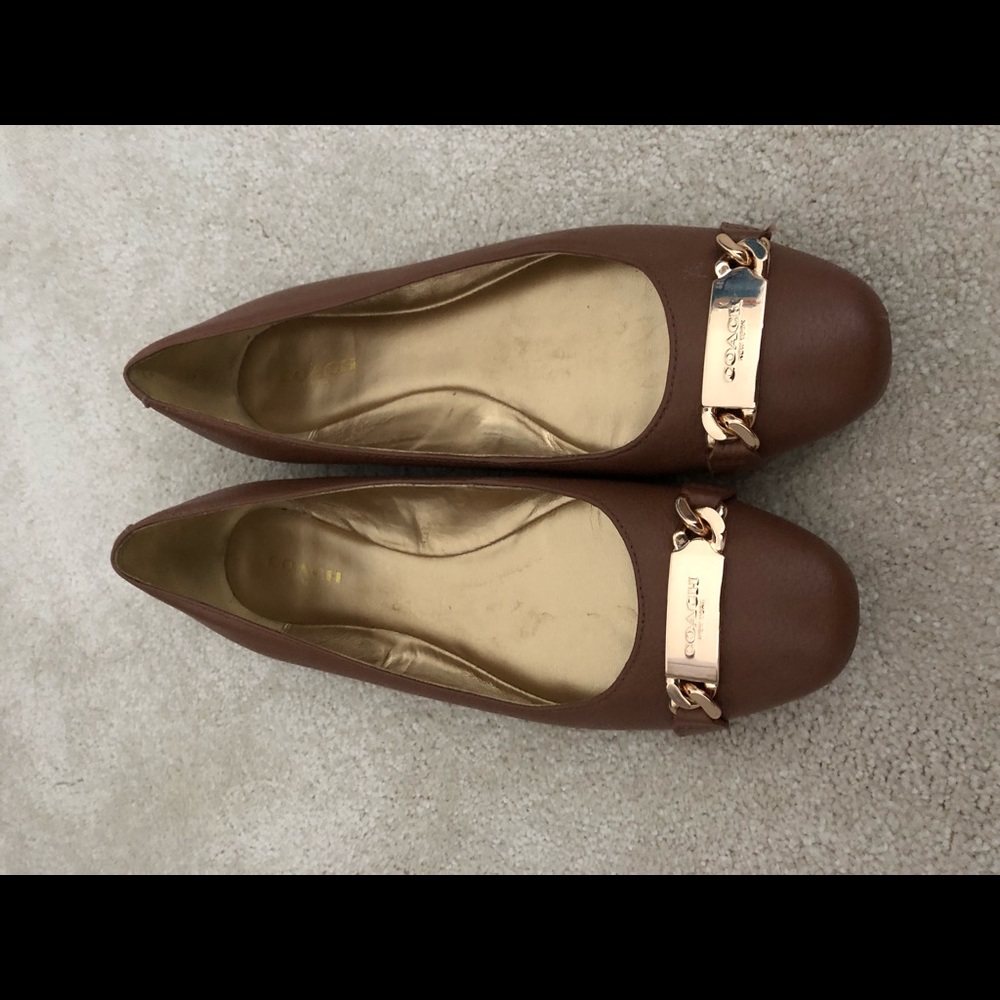 Coach flats
